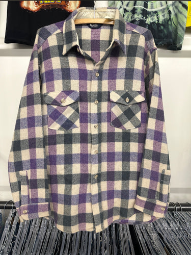 1980s Woolrich Purple Button up shirt size L