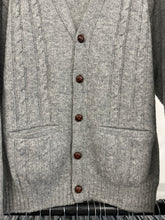 Load image into Gallery viewer, 1970s Jantzen wool cardigan size L