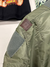 Load image into Gallery viewer, 1980s MA-1 Military Bomber jacket size L