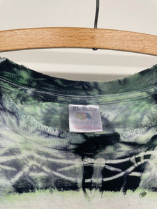 1990s Mother Nature Earth Tie Dye distressed shirt size XL