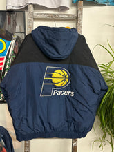Load image into Gallery viewer, 1990s Starter Pacers pull over size Large